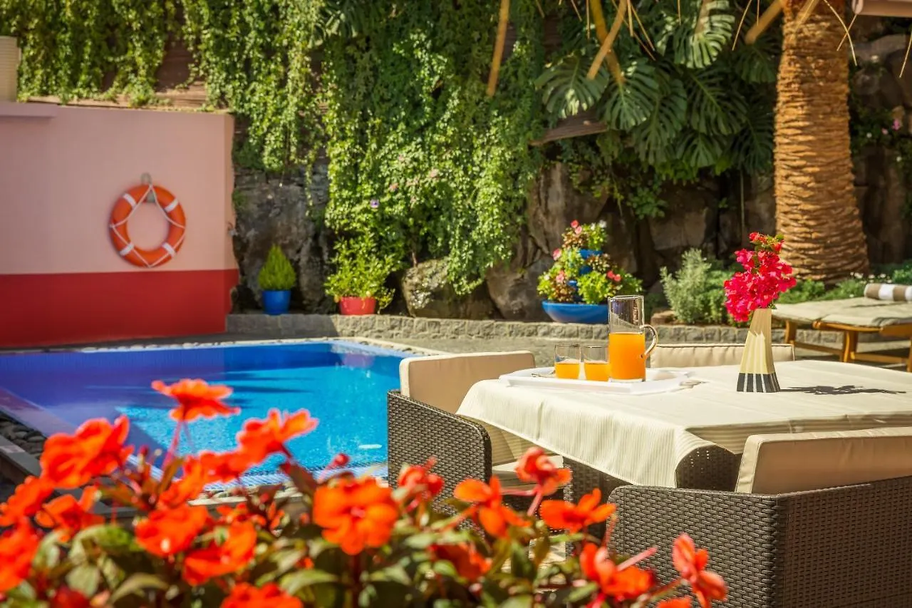 Casa Dos Francelhos Villa Funchal  Portugal